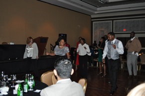 holiday2010_3.jpg